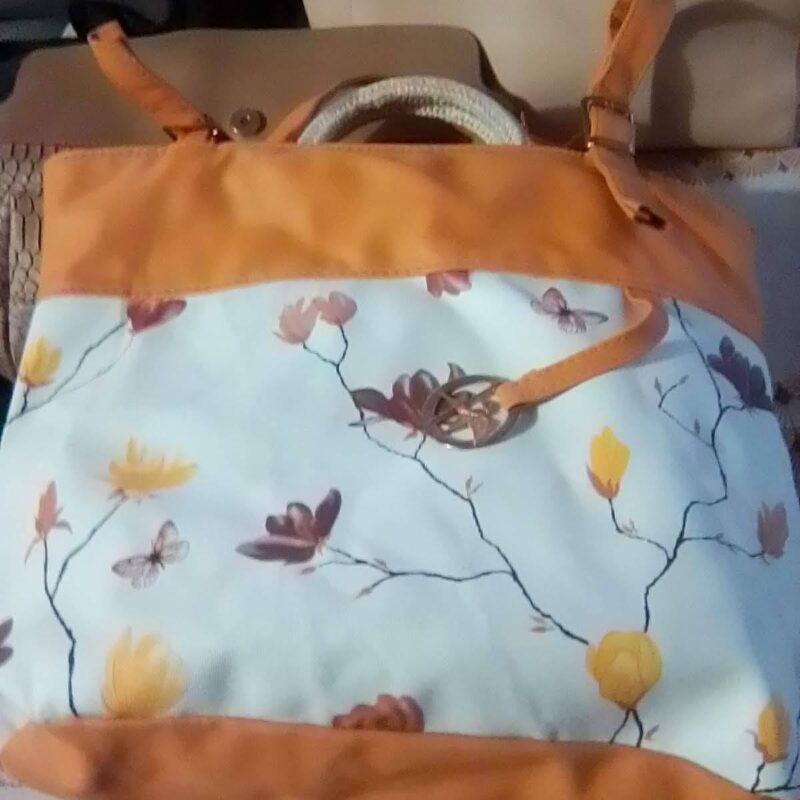 Дамска чанта
