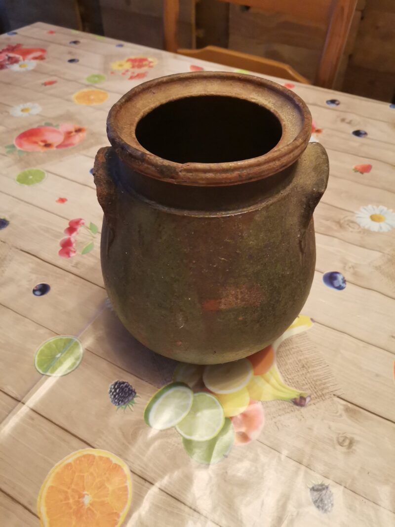 Глинено гърне