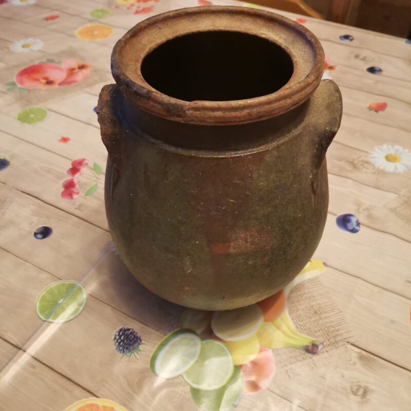 Глинено гърне